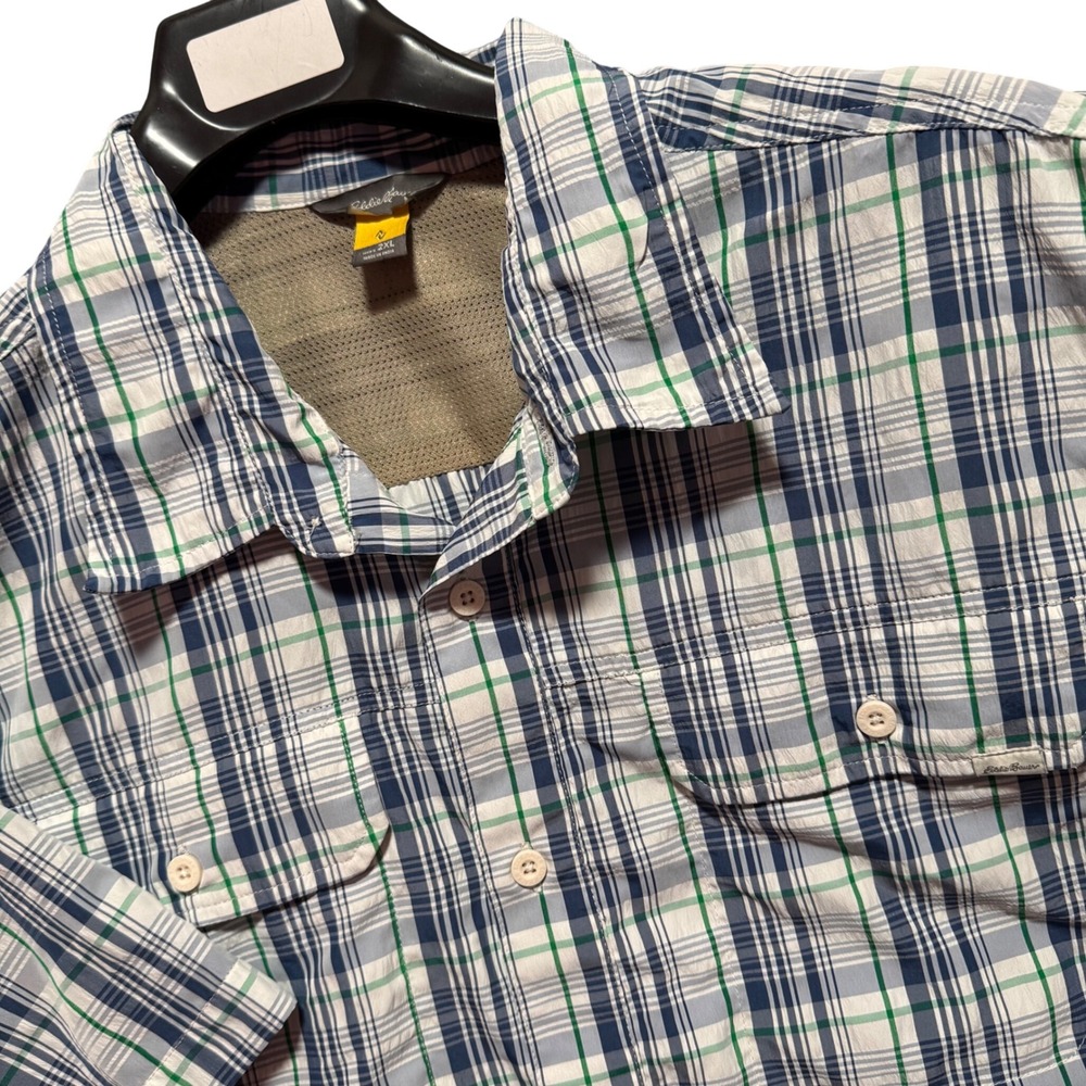 Eddie Bauer Travex Shirt 2XL Mens Plaid Short Sleeve Button Shirt Lightweight